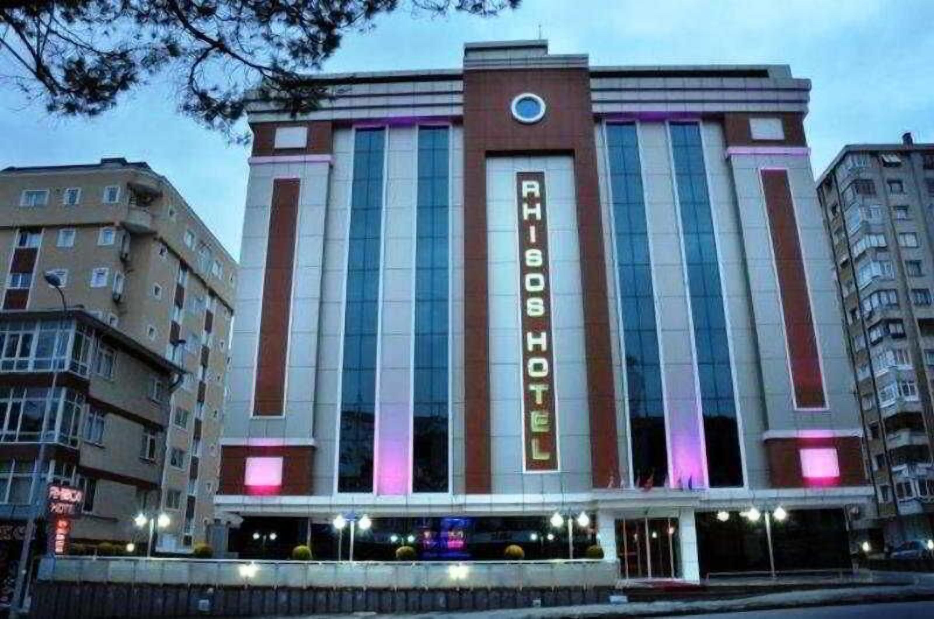 Rhiss Hotel Bostanci — Photos 3